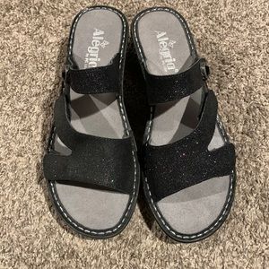 Alegria size 38 new but no tags